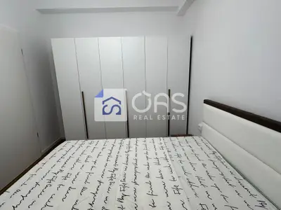 Apartament 1+1 me qera në Ali Dem, Tiranë, 60 m². Foto 3 nga 6