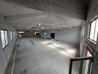 Warehouse for sale in Vaqarr, Tirana, 575 m². Photo 2 of 6