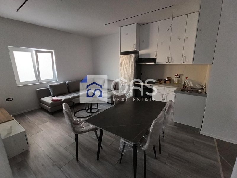 Apartment 2+1 for rent in Porcelan, Tirana, 90 m²