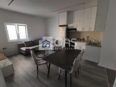 Apartament 2+1 me qera në Porcelan, Tiranë, 90 m². Foto 1 nga 4
