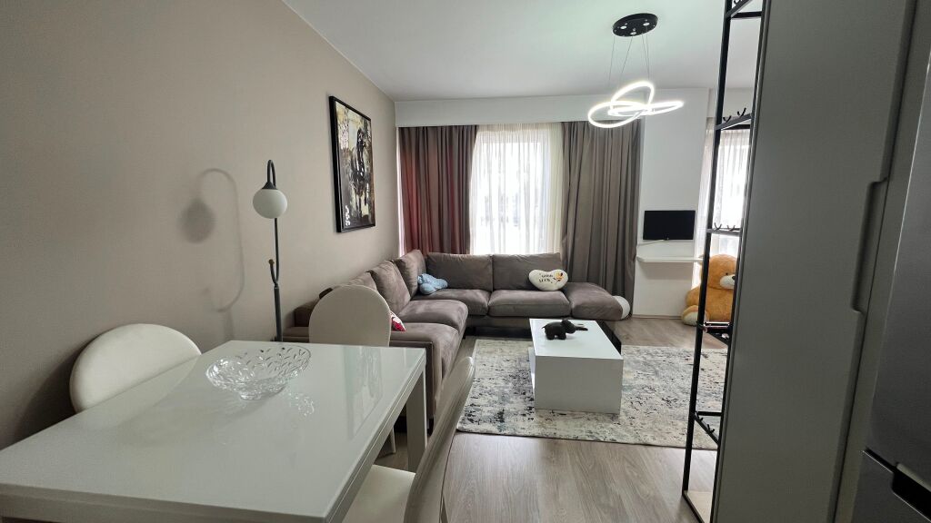 Apartment 1+1 for sale in Rruga Siri Kodra, Tirana, 65 m². Photo 2 of 3