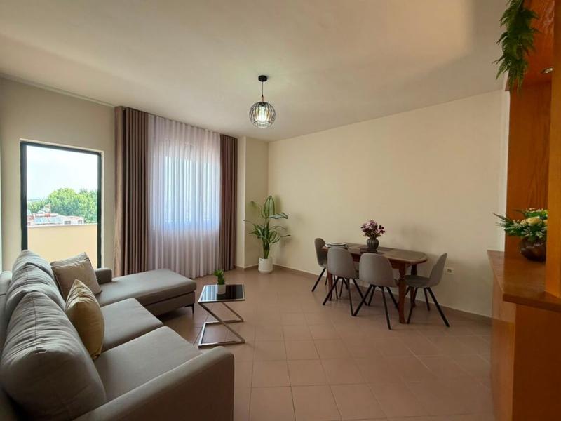 Appartamento 2+1 in vendita a Rruga Pavaresia, Durazzo, 100 m²