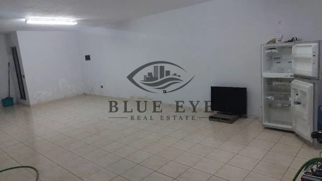 Ufficio in affitto a Bulevardi Dyrrah, Durazzo, 133 m². Foto 1 di 7