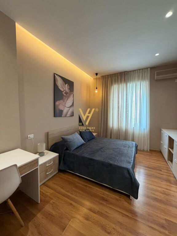 Apartament 2+1 me qera në Blloku, Tiranë, 95 m². Foto 3 nga 3