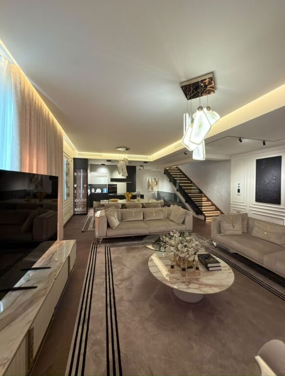 Vilë në shitje në Forest Residence, Tiranë, 507 m². Foto 1 nga 10