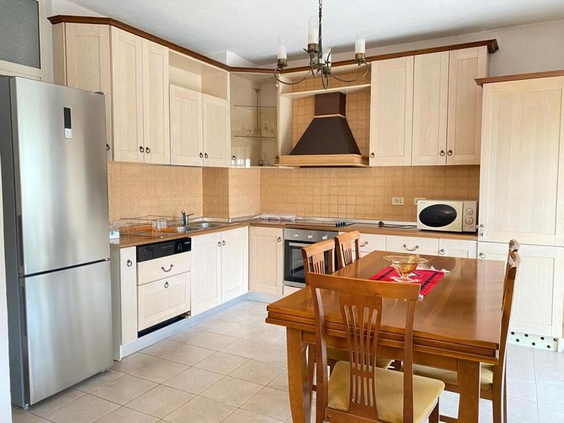 Dupleks 3+1 me qera në Rruga e Elbasanit, Tiranë, 95 m². Foto 2 nga 6