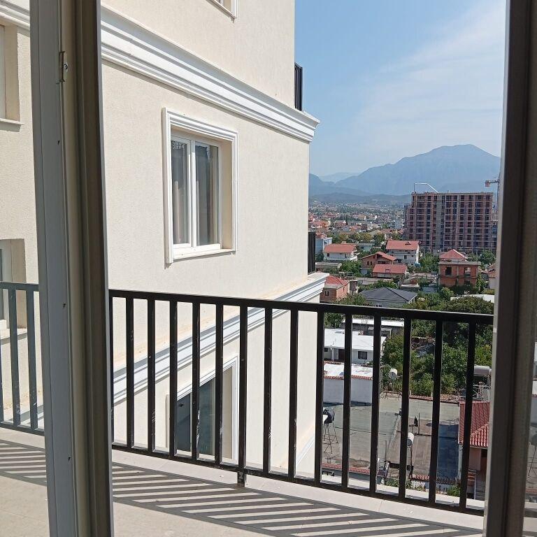 Apartament 2+1 në shitje në Bulevardi Nënë Tereza, Kamëz, 99 m². Foto 3 nga 6