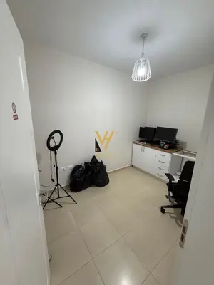 Ufficio in affitto a Rruga Ndre Mjeda, Tirana, 120 m². Foto 3 di 6
