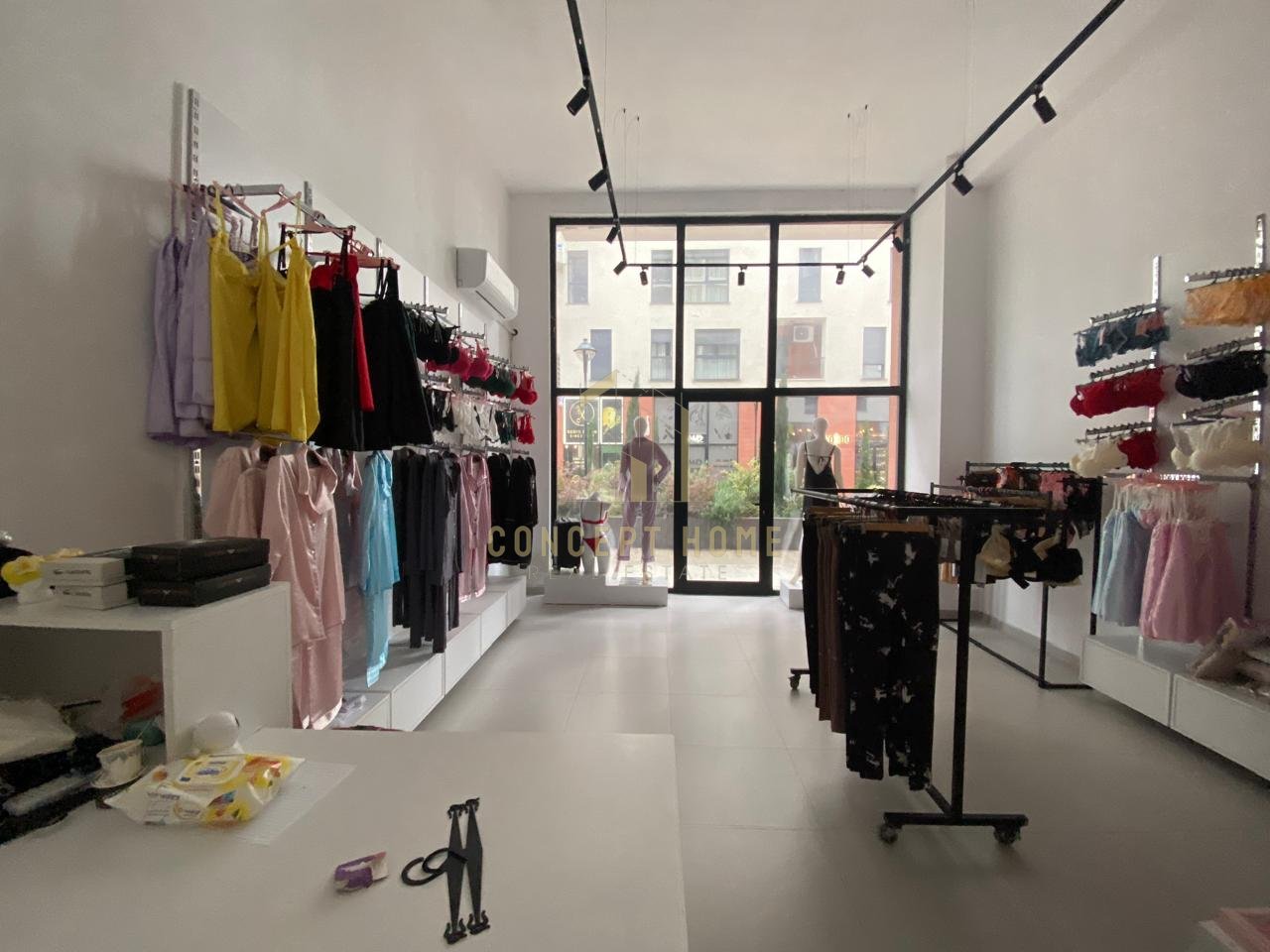 Commercial space for rent in Don Bosko, Tirana, 36 m². Photo 1 of 3