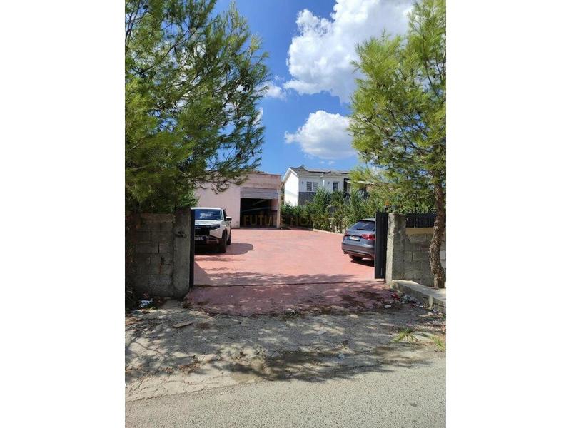 Magazinë me qera në Baldushk, Tiranë, 892 m². Foto 2 nga 6