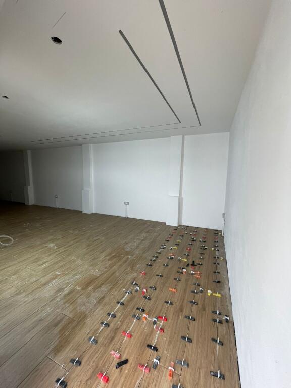 Magazinë në shitje në Sukth, Durrës, 1 200 m². Foto 7 nga 12