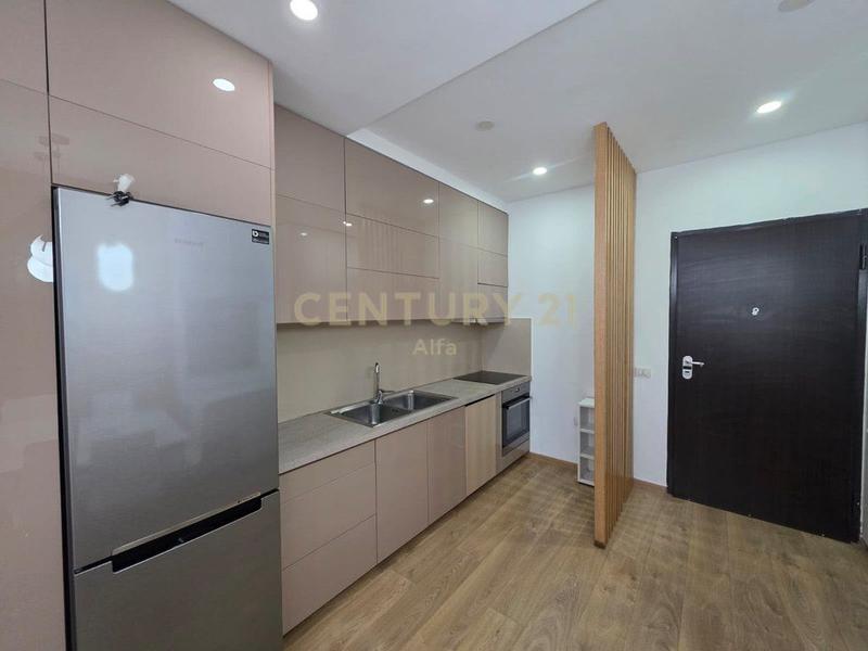 Apartament 1+1 me qera në Rruga Bill Klinton, Tiranë, 67 m². Foto 2 nga 4