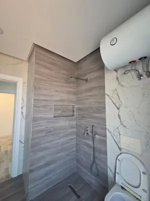 Apartament 2+1 me qera në Rruga Hoxha Tasim, Tiranë, 105 m². Foto 2 nga 4