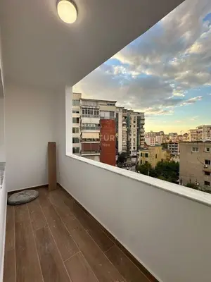Apartament 1+1 në shitje në Tregu Elektrik, Tiranë, 63 m². Foto 6 nga 7