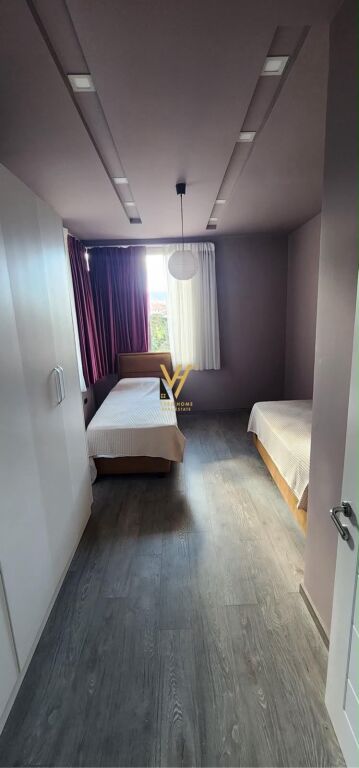 Vilë me qera në Liqeni i Thatë, Tiranë, 800 m². Foto 3 nga 3