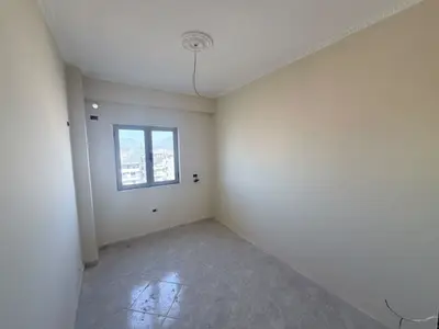 Apartament 2+1 në shitje në Selitë, Tiranë, 105 m². Foto 2 nga 5