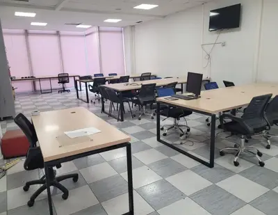 Commercial space for rent in Myslym Shyri, Tirana, 185 m². Photo 3 of 11