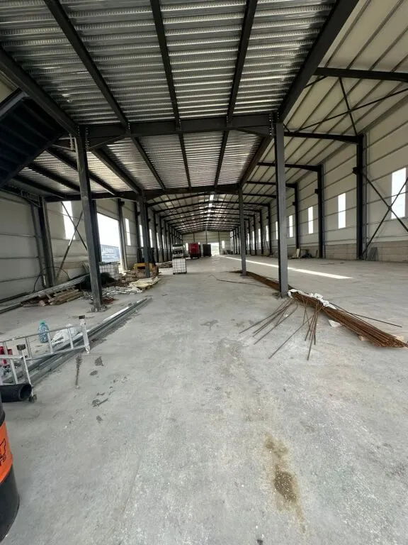 Warehouse for rent in Porto Romano, Durrës, 2,200 m². Photo 1 of 4