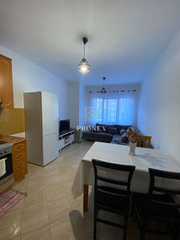 Apartment 1+1 for rent in Rruga Ibrahim Temo, Tirana, 60 m²