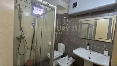 Apartament 1+1 me qera në Myslym Shyri, Tiranë, 53 m². Foto 5 nga 5