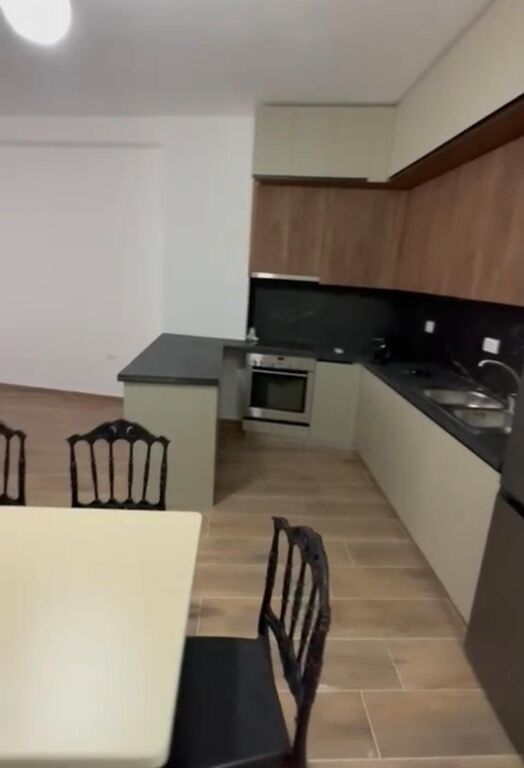 Apartment 2+1 for sale in Astir, Tirana, 88 m². Photo 3 of 3