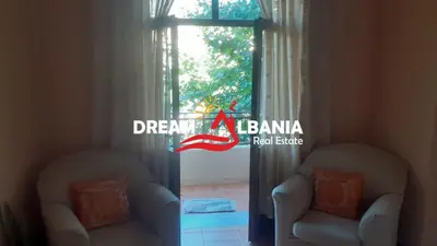 House 2+1 for sale in Lushnje prane Stadiumit, Lushnjë, 184 m². Photo 5 of 9