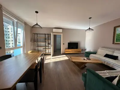 Apartament 2+1 me qera në Bulevardi Gjergj Fishta, Tiranë, 126 m². Foto 3 nga 12