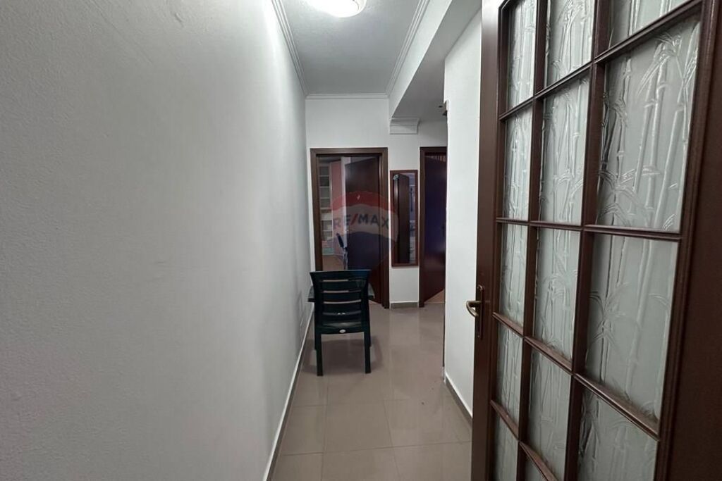 Appartamento in affitto a Blloku, Tirana, 110 m². Foto 3 di 3