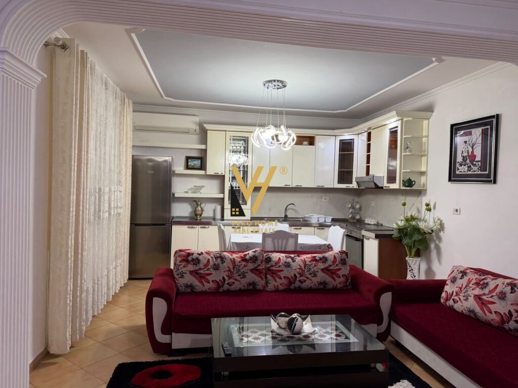 Apartament 2+1 me qera në Rruga Siri Kodra, Tiranë, 100 m². Foto 1 nga 3