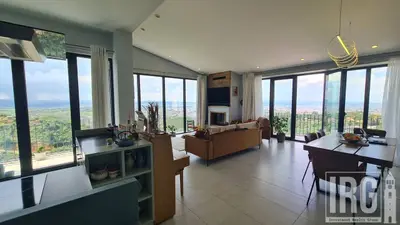 Duplex 3+1 in vendita a Linzë, Tirana, 297 m². Foto 2 di 12
