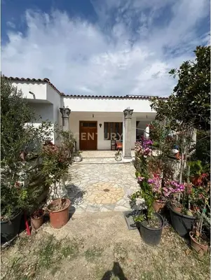 Villa in vendita a Shijak, Durazzo, 300 m². Foto 2 di 12