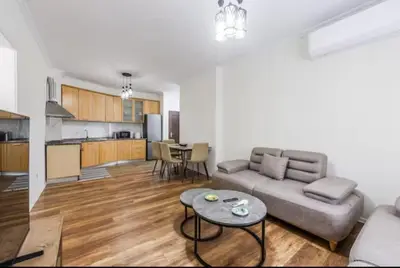 Apartament 2+1 me qera në Durrës, 80 m². Foto 2 nga 9