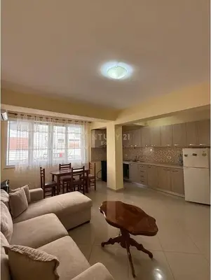 Apartament 1+1 në shitje në Pallati i Sporteve, Durrës, 57 m². Foto 7 nga 9