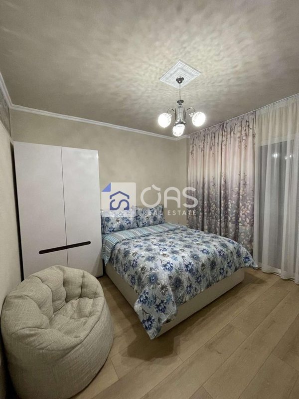 Apartament 1+1 me qera në Komuna e Parisit, Tiranë, 45 m²