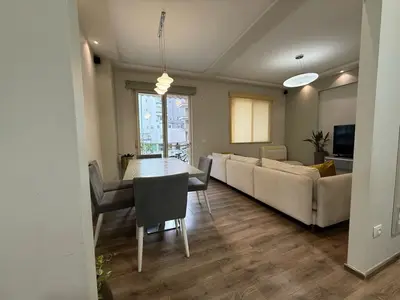 Apartament 2+1 me qera në Rruga e kopshtit, Tiranë, 90 m². Foto 3 nga 8