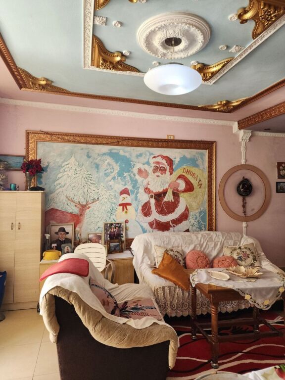 Casa indipendente in vendita a Kthesa e Kamzës, Tirana, 102 m²