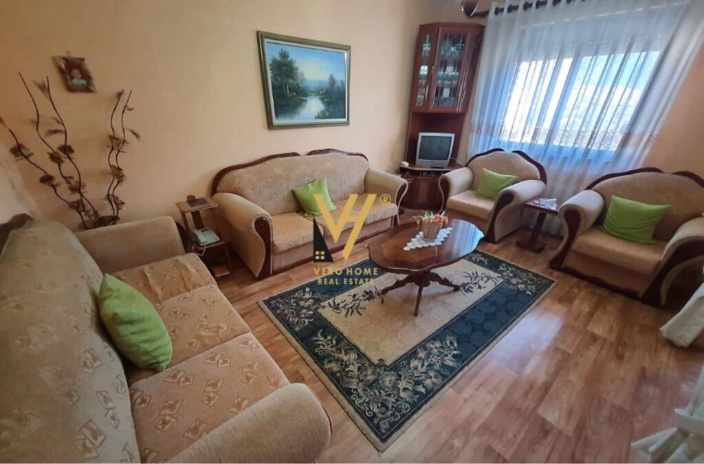 Apartament 1+1 në shitje në Oxhaku, Tiranë, 54 m². Foto 1 nga 3