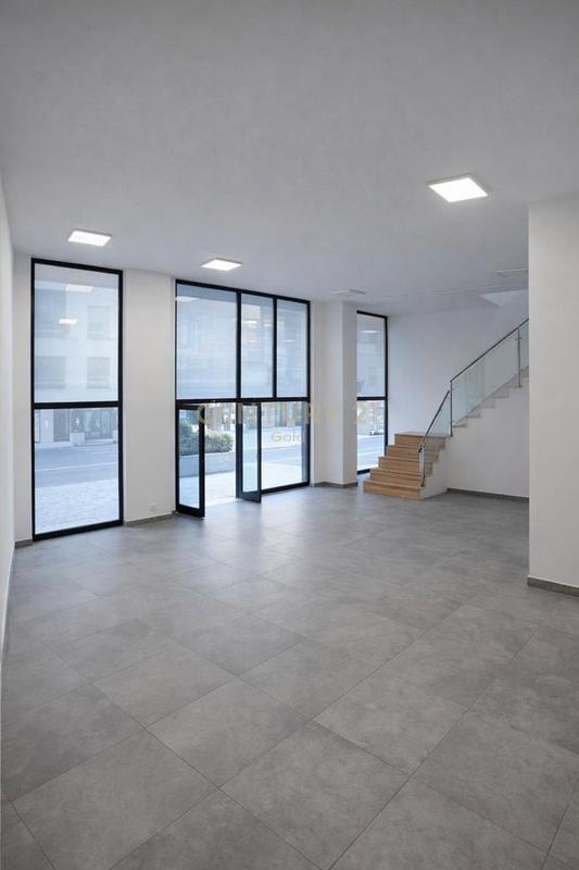 Commercial space for rent in Don Bosko, Tirana, 287 m²