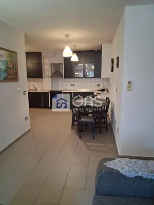 Apartament 2+1 me qera në Myslym Shyri, Tiranë, 103 m². Foto 6 nga 9