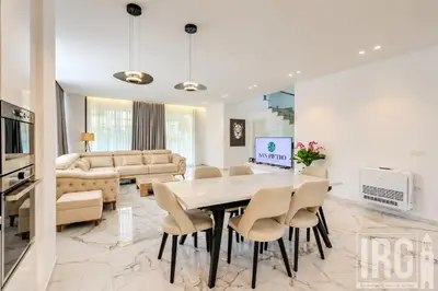 Vilë në shitje në San Pietro, Durrës, 160 m². Foto 7 nga 12