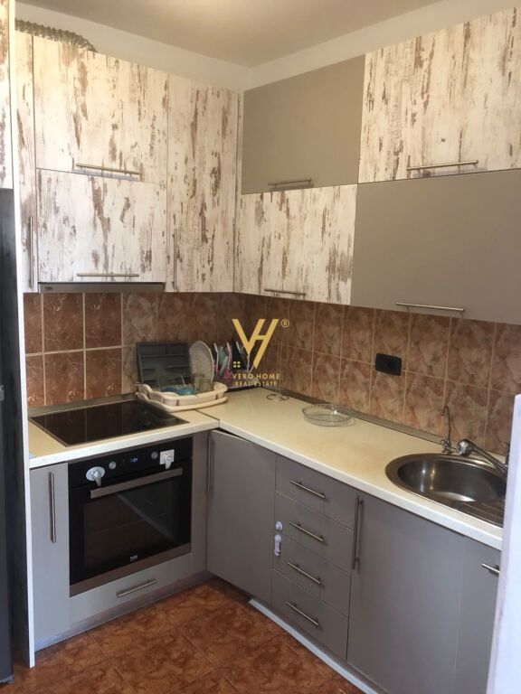 Apartament 2+1 me qera në Rruga Him Kolli, Tiranë, 90 m². Foto 3 nga 3