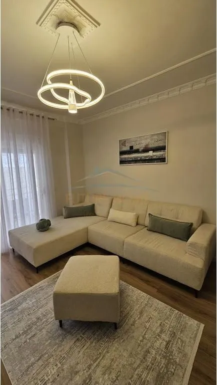 Apartament 1+1 në shitje në Kodra e Robit, Durrës, 50 m². Foto 1 nga 7