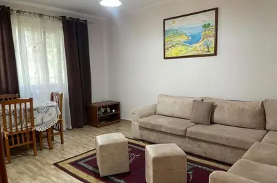 Apartament 1+1 me qera në Rruga Irfan Tomini, Tiranë, 75 m². Foto 3 nga 6