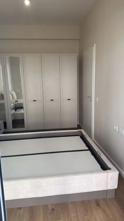 Appartamento 1+1 in affitto a Fresku, Tirana, 52 m². Foto 1 di 8