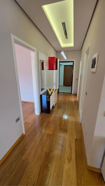 Apartament 2+1 në shitje në Liqeni i Thatë, Tiranë, 96 m². Foto 3 nga 3