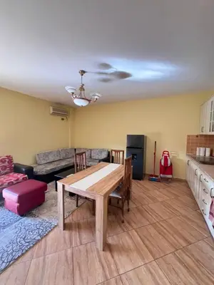 Appartamento 1+1 in affitto ad Ura e Dajlanit, Durazzo, 80 m². Foto 4 di 9