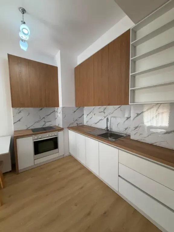 Apartment 1+1 for rent in Ali Demi, Tirana, 60 m². Photo 2 of 3