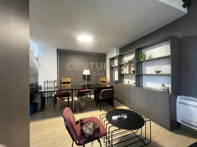 Zyrë me qera në Rruga Hoxha Tahsim, Tiranë, 90 m². Foto 1 nga 10