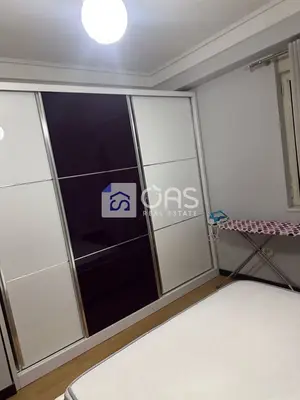 Apartament 1+1 me qera në Kompleksi Delijorgji, Tiranë, 70 m². Foto 5 nga 6
