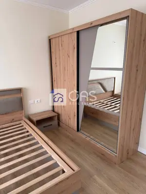Apartament 1+1 me qera në Casa Italia, Tiranë, 73 m². Foto 2 nga 5